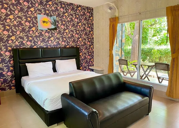 Canal Resort