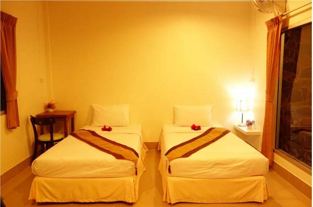 Hotel Canal Nai Yang Beach