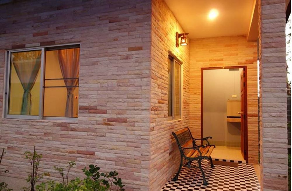 Canal Hotel Nai Yang Beach